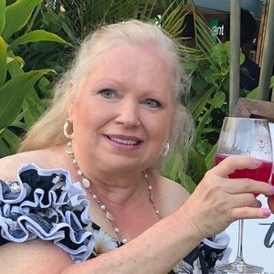 Meet your Posher, Darlene